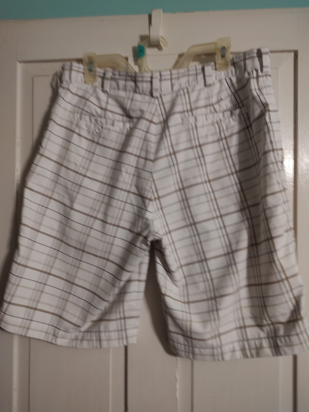 Nike Golf Dri-FIT Plaid Shorts White Beige Brown Black Men's Size 34 - Picture 2 of 4